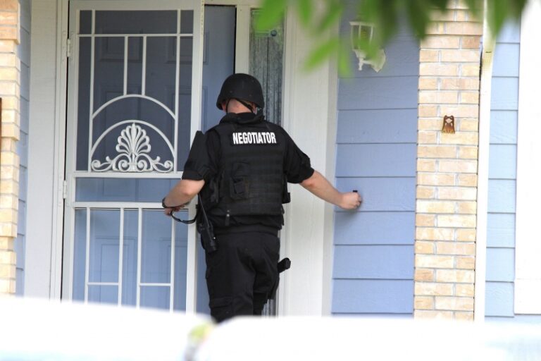 Under What Circumstances Are Police Allowed to Search Your Property in Canada?