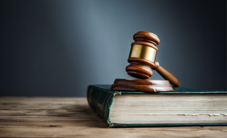 Is There an Equivalent to the 5th Amendment in Canada?